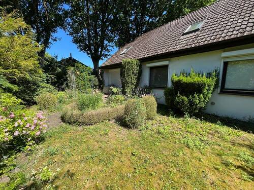 Grundstück mit Terrasse - Einfamilienhaus mit 140,00 m² in Hamburg zum Kaufen