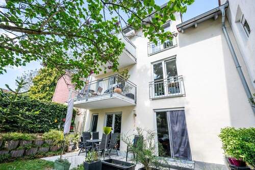 Hausansicht - Junge 95 m²-Wohnung - Bj. 2005 - Energieeffizienzklasse B - Top Infrastruktur - Frei ab 022025