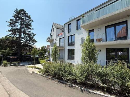 IMG_0979.JPEG - ***SOFORT EINZIEHEN!*** Exklusive 3 Zimmerwohnung in HHL Tübingen