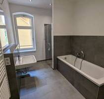 Moderne 3-Zimmer-Wohnung oder ihre Möglichkeit für ein Geschäft im Zentrum von Borna