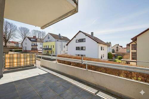 Hauptbalkon - 4 Zimmer Etagenwohnung in Karlsruhe