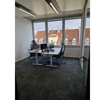 Moderner Schreibtischplatz in München - sofort verfügbar, Dachterrasse