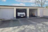 3 Garagenstellplätze - 