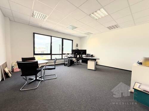 Büro 3 - 