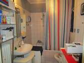 Beispiel Bad - 3 Zimmer Etagenwohnung in Herne
