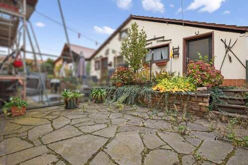 Naturstein-Terrasse - 