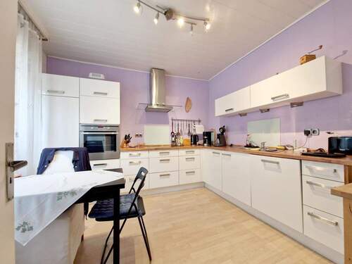 Küche - 5 Zimmer Einfamilienhaus zum Kaufen in Mülheim