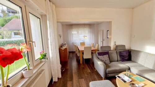 Wohn- Essbereich - 5 Zimmer Einfamilienhaus in Mülheim