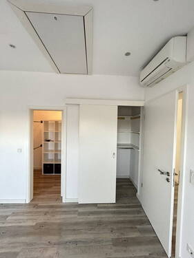 Begehbarer Kleiderschrank - 