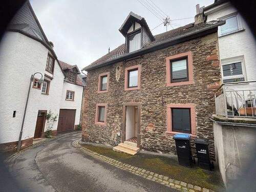 Haus Ansicht.jpeg - Einfamilienhaus mit 81,00 m&sup2; in Bernkastel-Kues zum Kaufen