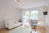 Wohnzimmer - 2 Zimmer Etagenwohnung zum Kaufen in Berlin