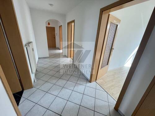 Flur - Mehrfamilienhaus, Wohnhaus mit 867,00 m² in Gera zum Kaufen