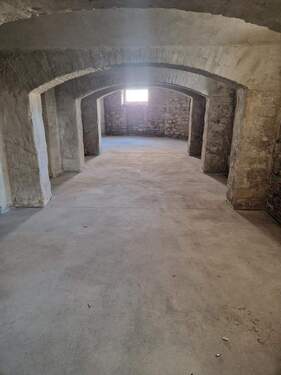 Raum 1 - Großzügige Lagerräume mit ausreichend Staufläche in saniertem Mehrfamilienhaus!