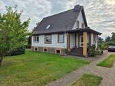 Haus 1 Straßenansicht - 5 Zimmer Einfamilienhaus zum Kaufen in Siedenbollentin