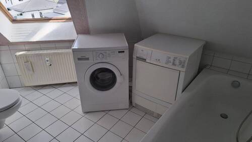 Waschmaschine u. Trockner - 