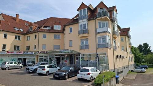 Objektansicht mit Eingang - ETW 2 Zi Kü Bad in zentraler Lage *KEINE MAKLERANFRAGEN*