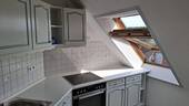Einbauküche mit Dachfenster - 
