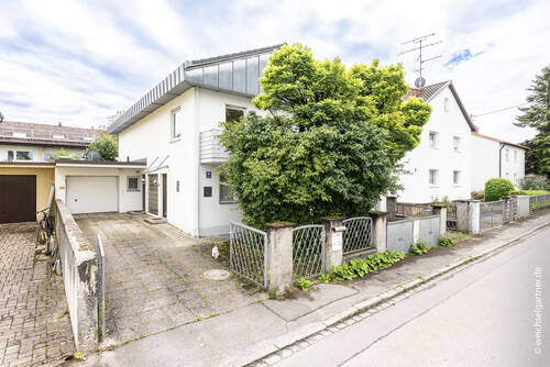 Freihstehendes Einfamilienhaus - 5 Zimmer Einfamilienhaus zum Kaufen in München