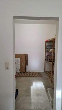 EG Gewerbefläche/Nebenraum - 