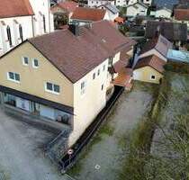 Attraktives Mehrfamilienhaus mit Gewerbeeinheit und viel Potenzial im idyllischen Tettenweis