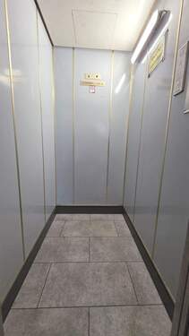 Fahrstuhl II - 