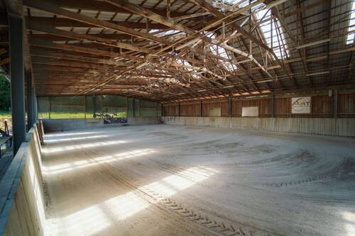 Ranch Eichendorf Reithalle - 