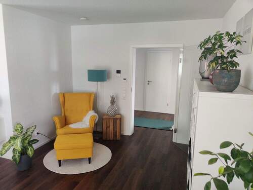 Bild 3 - 4 Zimmer Etagenwohnung in Abstatt