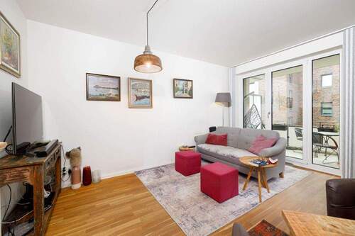 Wohnzimmer - 3 Zimmer Etagenwohnung in Hamburg / Ohlsdorf