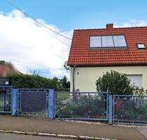 Doppelhaushälfte in beliebter Siedlungslage - Zwickau Oberplanitz