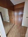 Eingangsbereich m. Einbauschrank - 