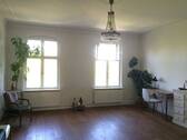 Wohnzimmer - Etagenwohnung mit 98,60 m&sup2; in Berlin zum Kaufen
