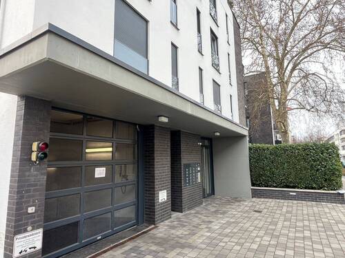 Eingangsbereich - Westend-TOP-Whg: TOP-modern, TOP-Lage