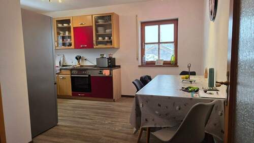 Küche mit Essbereich - 