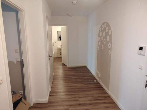 Diele - Etagenwohnung mit 90,20 m&sup2; in Buxtehude zur Miete