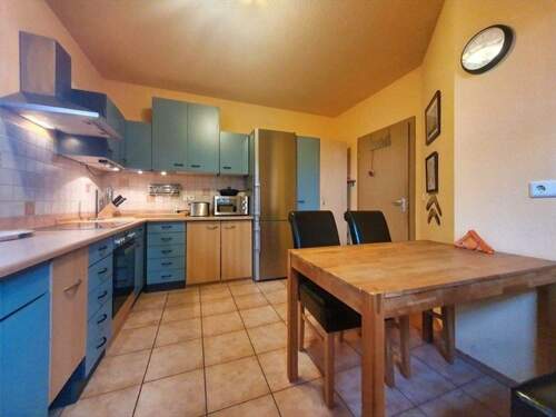 Küche mit Essplatz - 