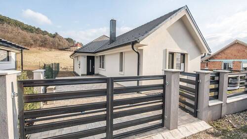 Objektansicht - Einfamilienhaus zum Kaufen in Vonyarcvashegy