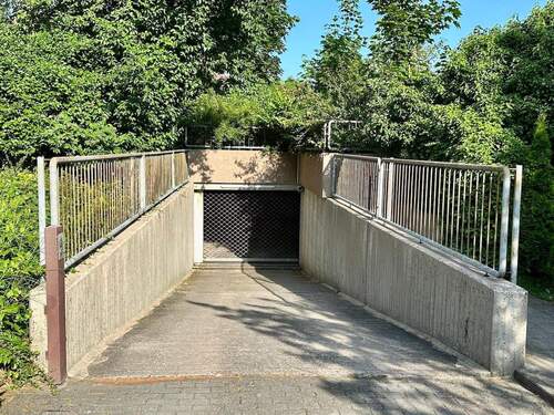 Einfahrt Tiefgarage - 