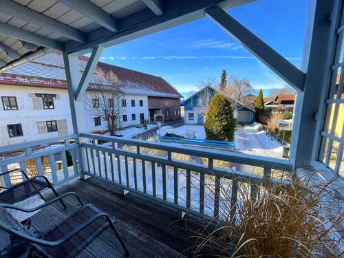 Ostbalkon - Zugang Schlafzimmer 1 (1.OG) - 