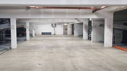 Tiefgarage - 