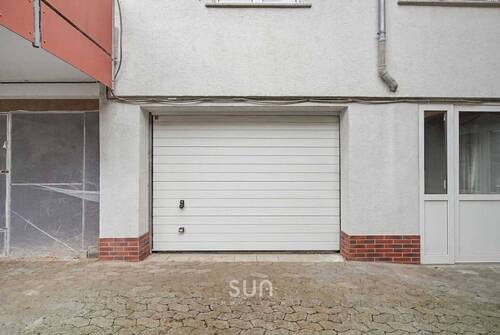 GARAGE - 