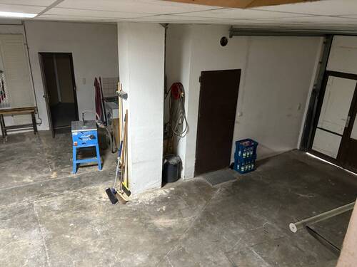 Garage UG - 