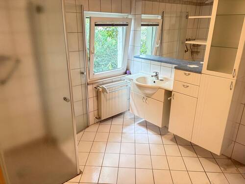 Wohnung-Badezimmer - 