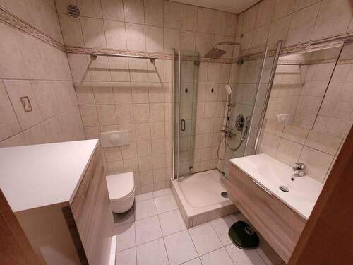 EG App Du/Wc - 