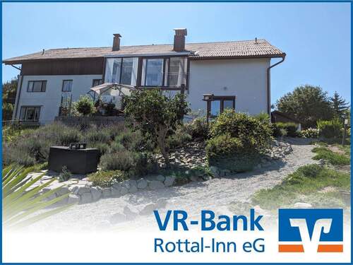 Bild 1 - Einziehen und wohlfühlen - Traumhafte Doppelhaushälfte mit einzigartigem Garten