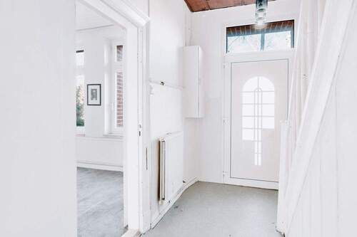 Eingangsbereich - 6 Zimmer Mehrfamilienhaus, Wohnhaus in Lüneburg