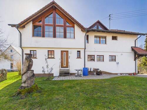 Ansicht Rückseite - 7 Zimmer Mehrfamilienhaus, Wohnhaus zum Kaufen in Dietingen / Böhringen