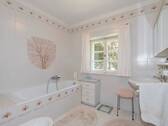 OG - Bad mit Wanne - 