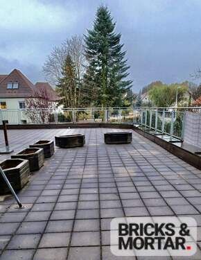 Terrasse am Schlafzimmer 40 qm - 