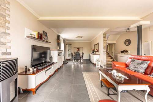 Wohnzimmer - Einfamilienhaus mit 143,40 m&sup2; in Lüdenscheid zum Kaufen