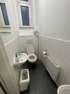 innen WC Herren 2 .JPG - 